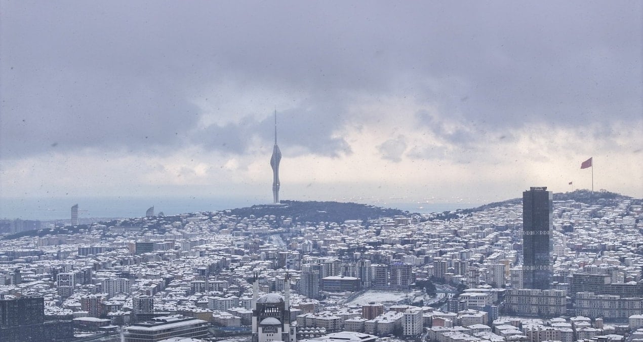 istanbulda-kar-alarmi-akomdan-yeni-uyari-kuvvetli-kar-geliyor-bu-ilcelerde-yasayanlar-dikkat-LErkQUaT.jpg