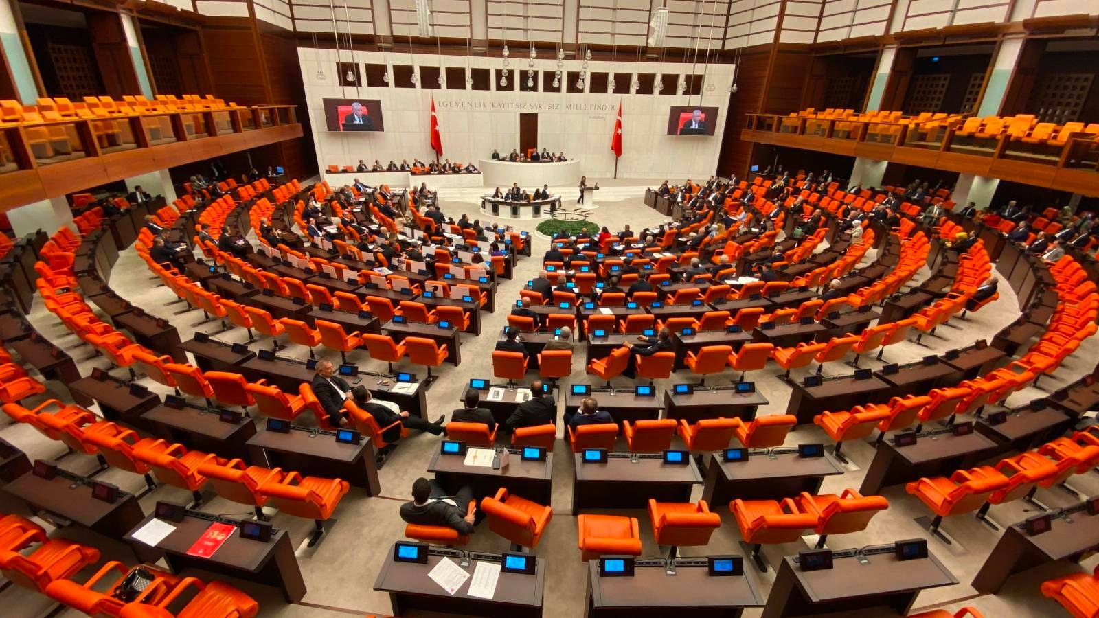 2024un-en-cok-seyleyet-edilen-bakanli-verarli-olddu-dNRiJAfF.jpg