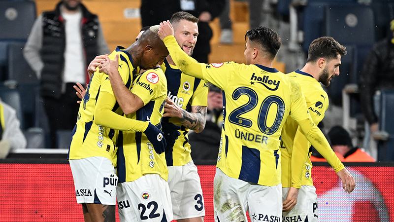 fenerbahceye-andlerlecht-maha-etcesi-iki-iki-mujde-xgyvvc4k.jpg