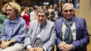 24-afife-tiyatro-odulleri-adaylari-aciklandi-GvQcOyzb.jpg