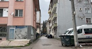 25-gunluk-bebek-sokaga-birakilmisti-reaksiyon-ceken-detay-ortaya-cikti-bTekbOQP.jpg
