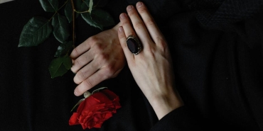 Guller-ve-Gunahlar-17.-Bolum-Fragmani-Heyecani-Gonul-Vuruluyor-featured