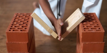 Cellebrite-iPhone-Kirma-Araci-Rus-ve-Cinli-Ellerde-featured