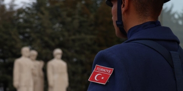 Kingston-IronKey-IKP200C-Askeri-Sinif-Guvenlik-USB-C-Bellek-featured